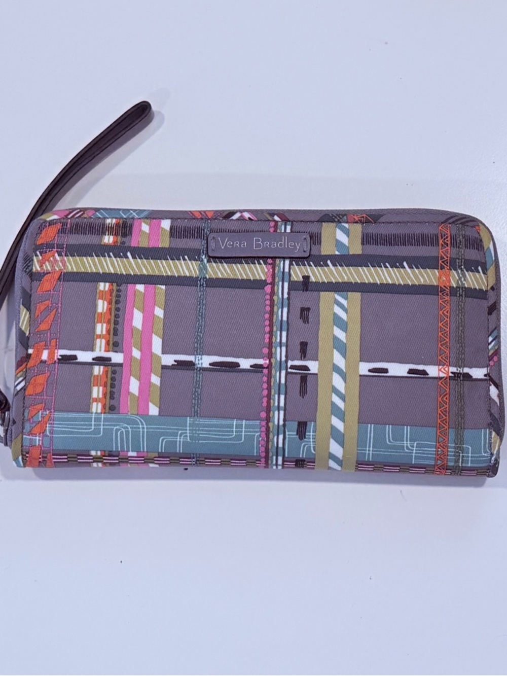 Vera Bradley Gray Multicolor Plaid Zip Wallet with RFID Wristlet NWT